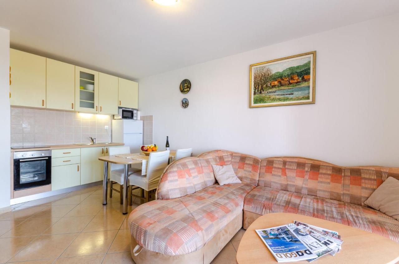 Appartement Juanita à Dramalj Extérieur photo